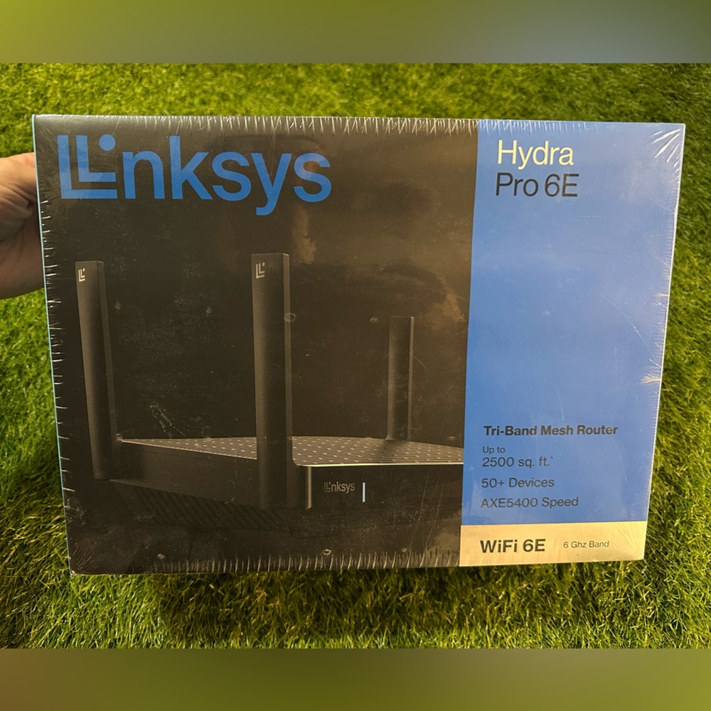Linksys Blue and Black Packaging